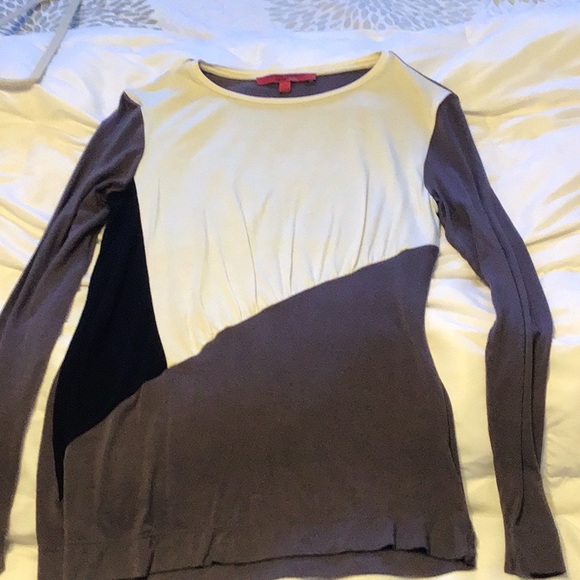 Top - Picture 1 of 3